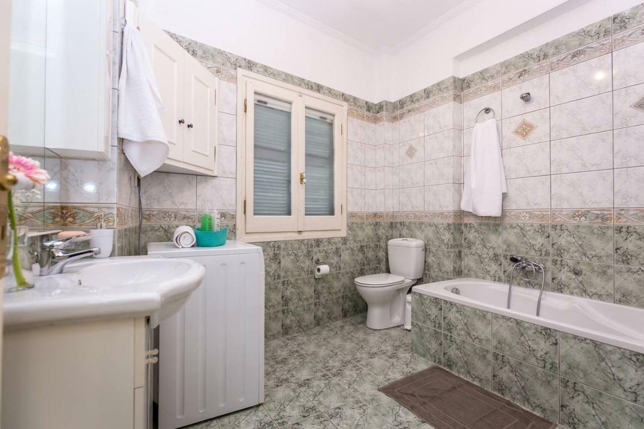Spacious Maisonette - Roof Top View Of Corfu Port Mantouki Exteriör bild