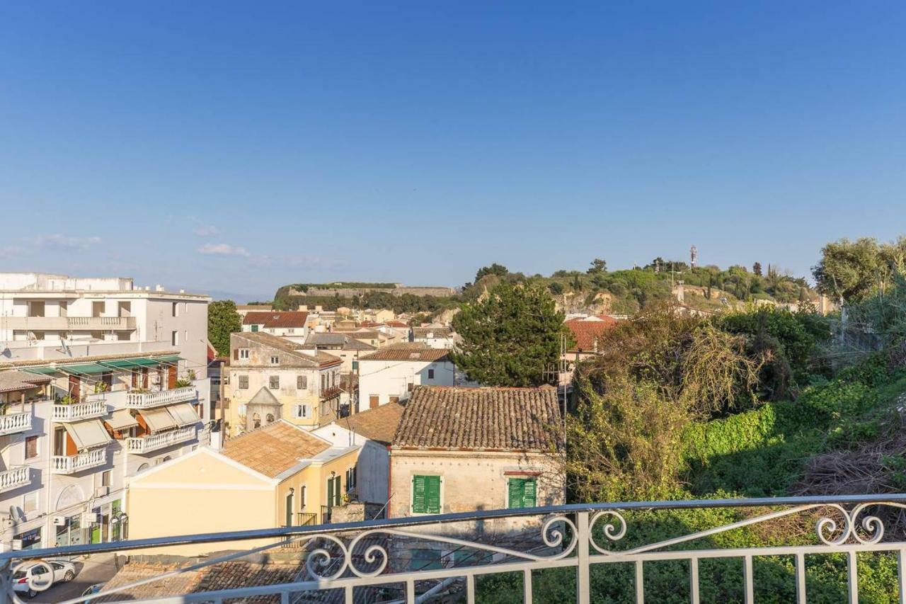 Spacious Maisonette - Roof Top View Of Corfu Port Mantouki Exteriör bild